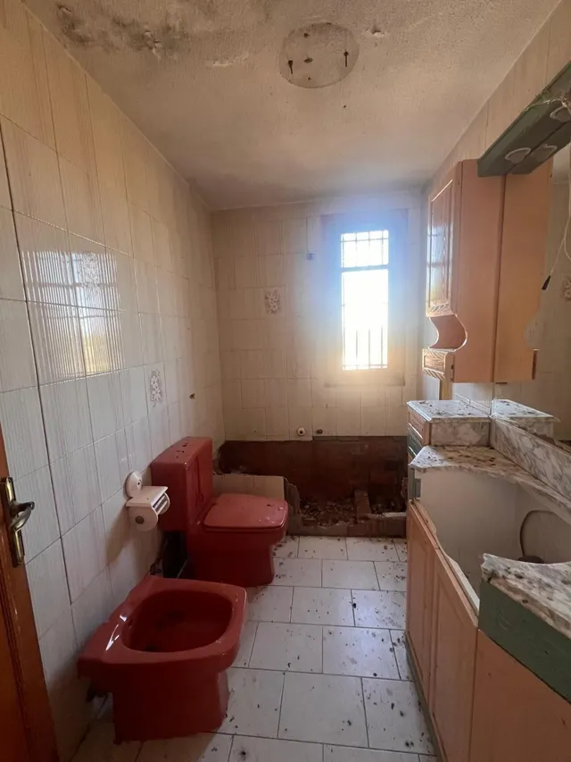 Vivienda unifamiliar con gran parcela en Valverde de la Virgen - León — 28