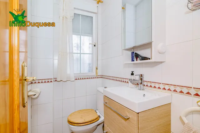 Casa pareada en LA ZUBIA, Junto instituto Trevenque. — 11