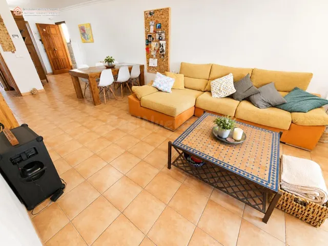 Vivienda Amplia y Luminosa en Cala Ratjada, a pocos pasos de - foto 3