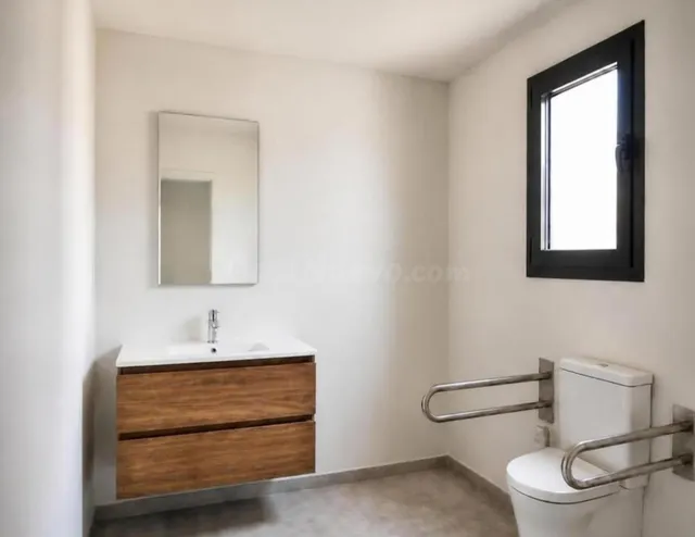 OPORTUNIDAD DE NEGOCIO: SE VENDE LOCAL COMERCIAL DE OBRA NUE - foto 5