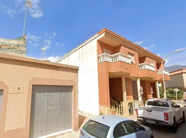 SE VENDE casa OKUPADA en C Galeotes 6 de Ejido (El)