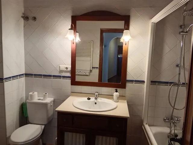 Casa de pueblo en Venta en Alpandeire Málaga — 24