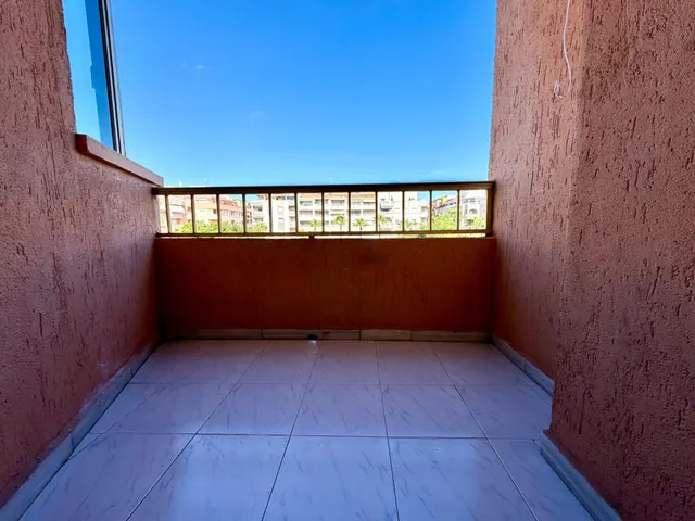 Fabuloso estudio con piscina comunitaria, buena oportunidad de negocio — 12