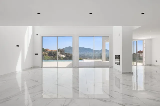 Chalet 4 habitaciones 297m² en venta - Marbella - foto 3