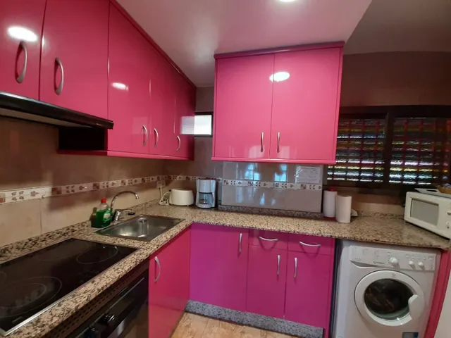 Primera linea, edificio Los Gemelos, reformado. www.inmobiliarialesdunes.com — 15