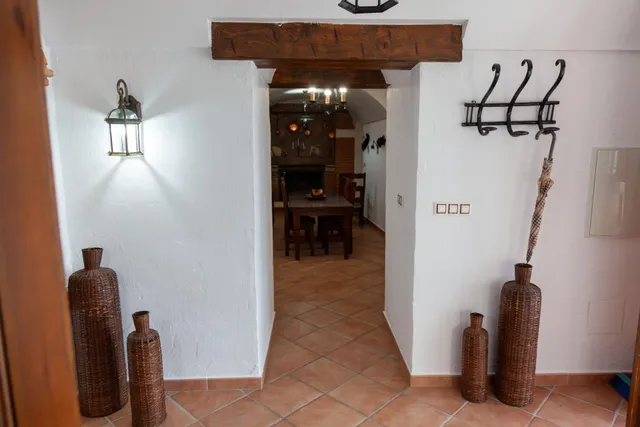 Se Vende Casa Cueva en BENAMAUREL — 10