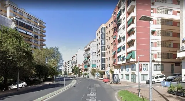 Con garaje, trastero y terraza privada de 90m2 en el centro 