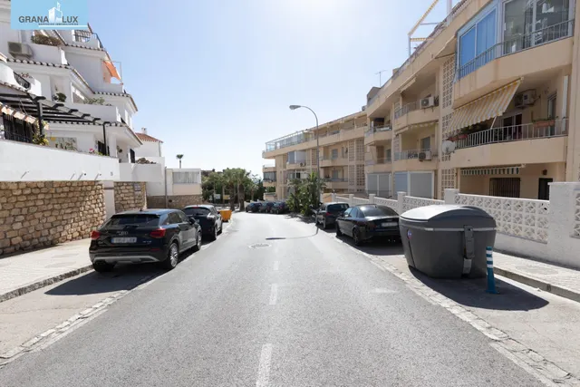 ¡exclusivo apartamento en primera linea de playa con reforma integral de alta gama! — 35