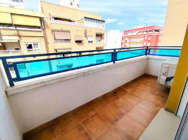 ALQUILER LARGA TEMPORADA APARTAMENTO DE 2 DORMITORIOS CON PI - foto 3