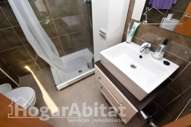 ESTUPENDO ADOSADO SEMINUEVO CERCA DE LA PLAYA CON DOBLE TERRAZA, GARAJE Y TRASTERO — 32