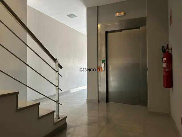 OFICINAS EN ALQUILER EN LA PRINCIPAL ARTERIA EMPRESARIAL DE ONTINYENT — 4