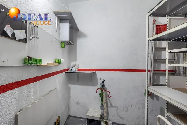 TRASTERO EN VENTA JUNTO CONSTITUCIÓN — 7