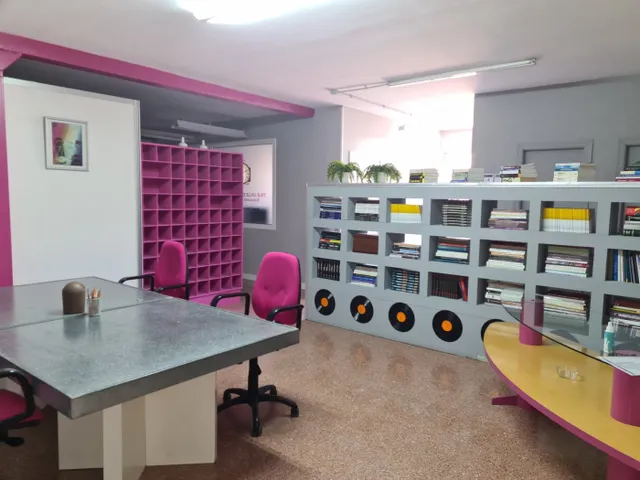 OFICINAS EN ALQUILER EN ZONA SALINETAS DE PETRER — 3