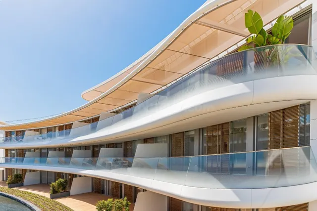 Apartamento de 2 dormitorios en The Edge Estepona — 6