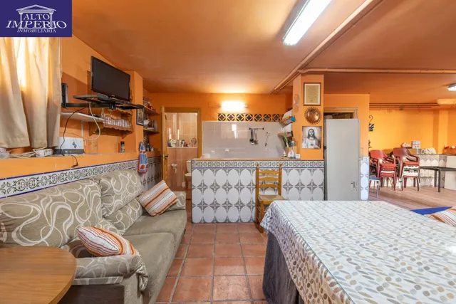 Casa independiente a 5 minutos de Granada en buen estado para entrar a vivir — 13