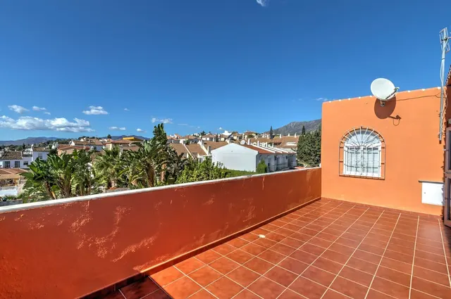 Chalet 4 habitaciones 236m² en venta - Riviera del sol — 10