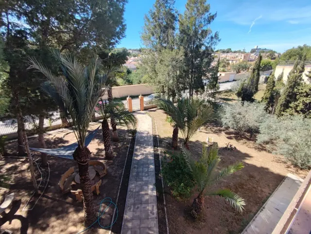 GRAN VIILA EN LOS BALCONES MUY CERCA DE LA LAGUNA DE LA SAL. — 9