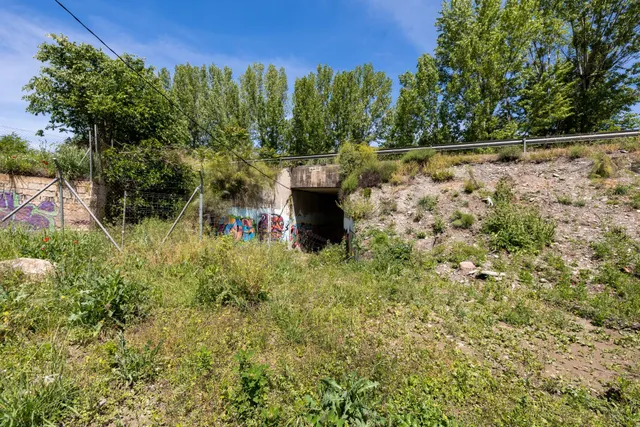 Gran terreno en la Carretera de la Sierra — 36