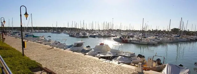 Piso renovado a pocos metros de la playa en la mejor área de Guardamar del Segura. — 33