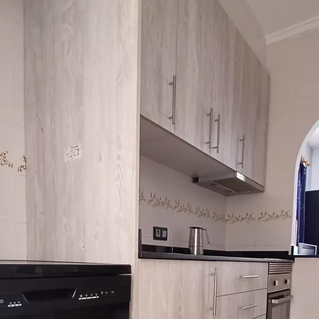 Amplia vivienda en urbanización con aparcamiento y piscina — 21