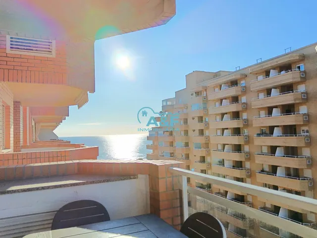 AYF INMOBILIARIA VENDE APARTAMENTO PRIMERA LINEA — 20