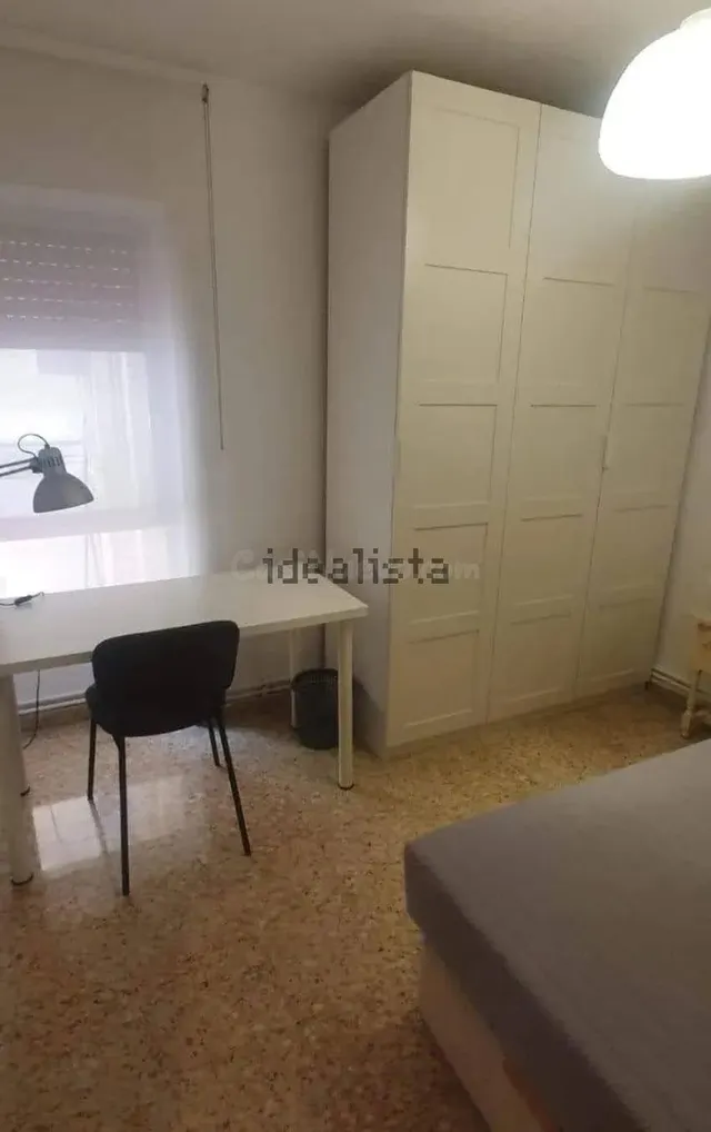 Piso 5 habitaciones 80m² en alquiler - Camins al Grau — 2