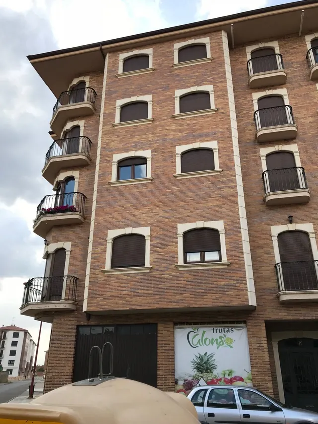 DÚPLEX DE 113 M2, NUEVO, 2 HAB., SALÓN, COCINA, 3 BAÑOS. CALIDADES LUJO — 43