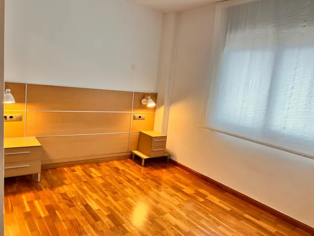 Piso de grandes dimensiones en la Riera de Mataró — 9