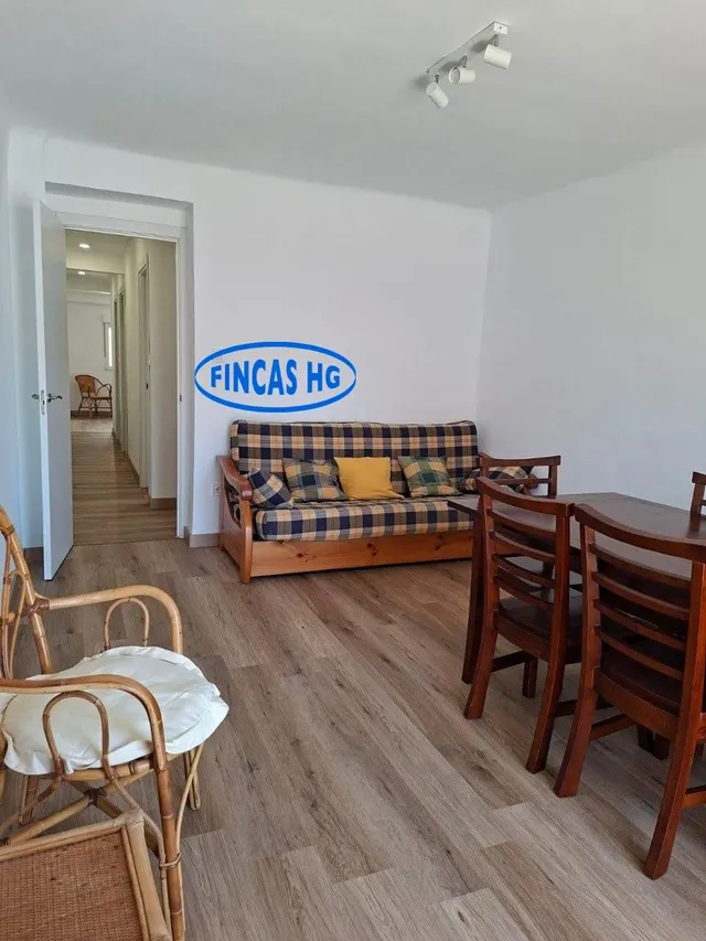 Vivienda reformada en Última Planta – Carolinas Bajas — 7