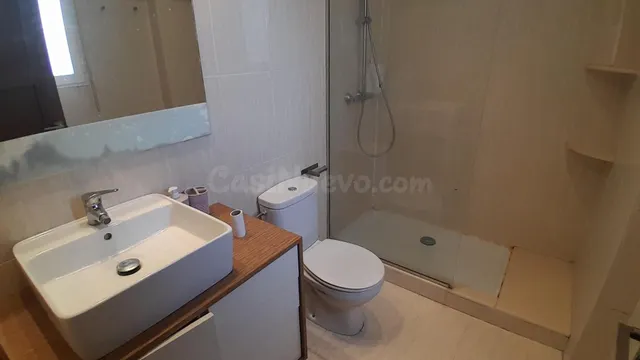 PISO MODERNO 4 habitaciones + 2 PLAZAS EN YECLA — 5