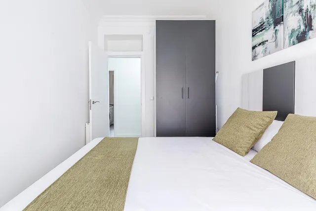 AVC INMOBILIARIO ALQUILA PISO — 7