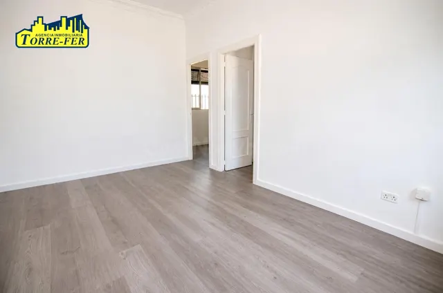 VIVIENDA DE TRES DORMITORIOS EN VENTA JUNTO CTRA SIERRA ALHA - foto 5