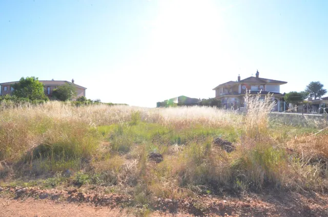 Urbis te ofrece un terreno en venta Urbanización Las Cecilias, Castellanos de Villiquera, Salamanca. — 2