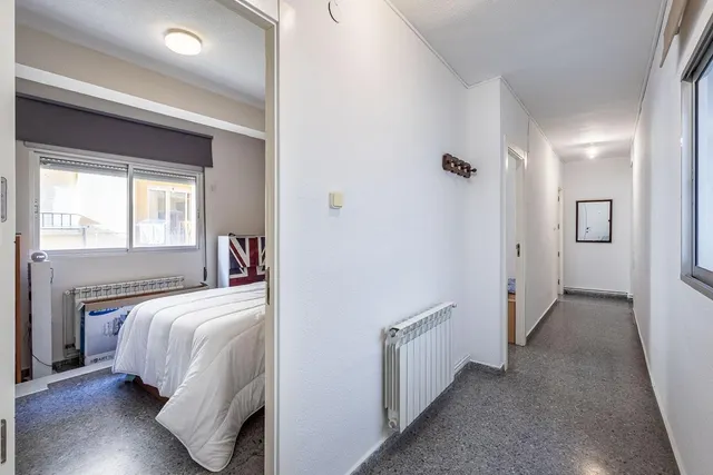 Piso amplio y luminoso en Ronda–Arabial — 14