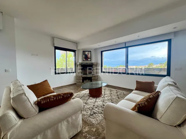 CHALET INDEPENDIENTE COMPLETAMENTE REFORMADO CON PISCINA, GARAJE Y VISTAS DESPEJADAS — 36
