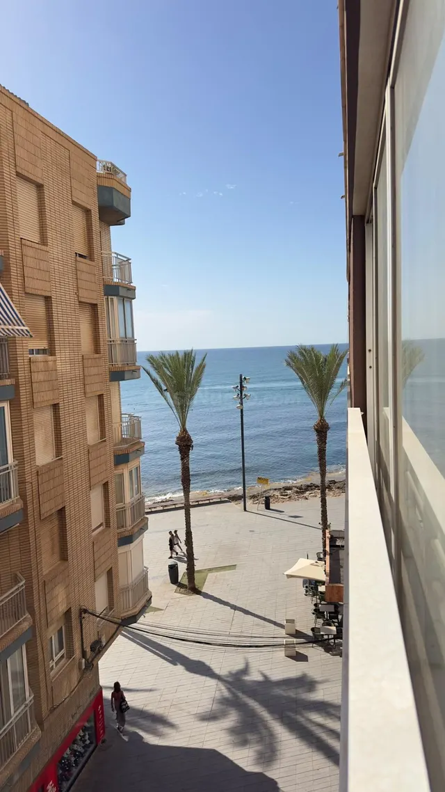 ¡ALQUILER DE LARGA TEMPORADA! APARTAMENTO EN PRIMERA LINEA C