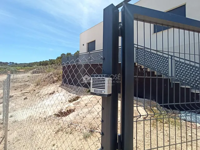 Se vende Villa con piscina en Cañada de la Leña — 49