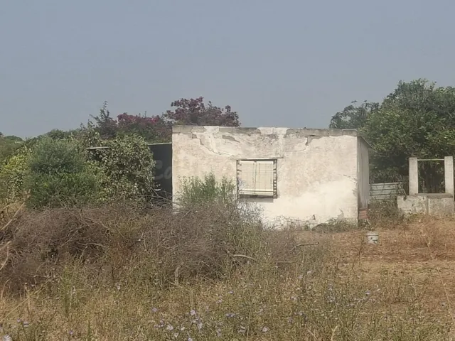 FANTASTICA PARCELA CON construcción EN EL PAGO DEL HUMO