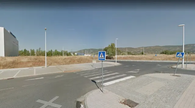 TERRENO INDUSTRIAL DE 500 METROS - foto 2