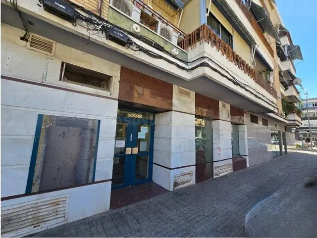 Venta de Local Comercial en Parla (Madrid) - foto 2