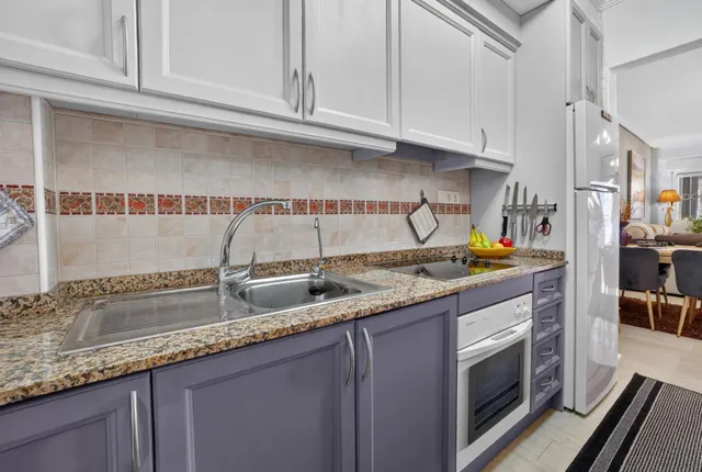 Villas Don Sancho V – Coqueto apartamento en planta baja con jardín, terrazas y piscina comunitaria. 2 dormitorios — 11