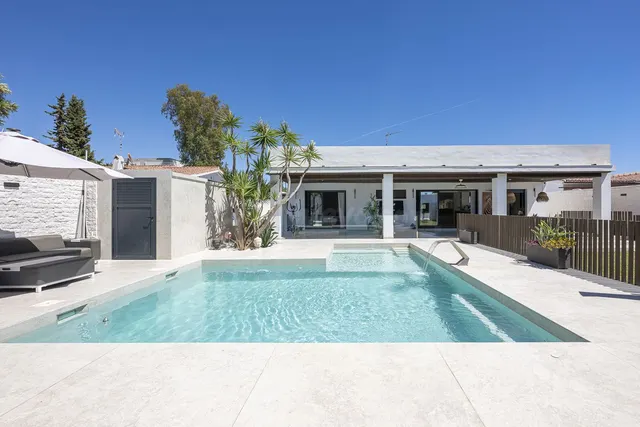 Chalet 3 habitaciones 260m² en venta - Costa Del Sol — 2