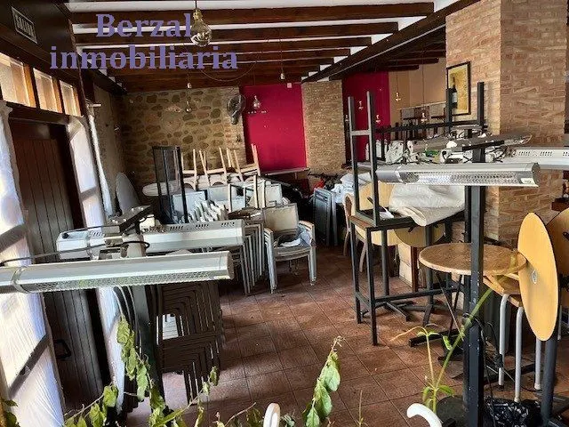 Casa en Ezcaray con bar y apartamentos turísticos - foto 3