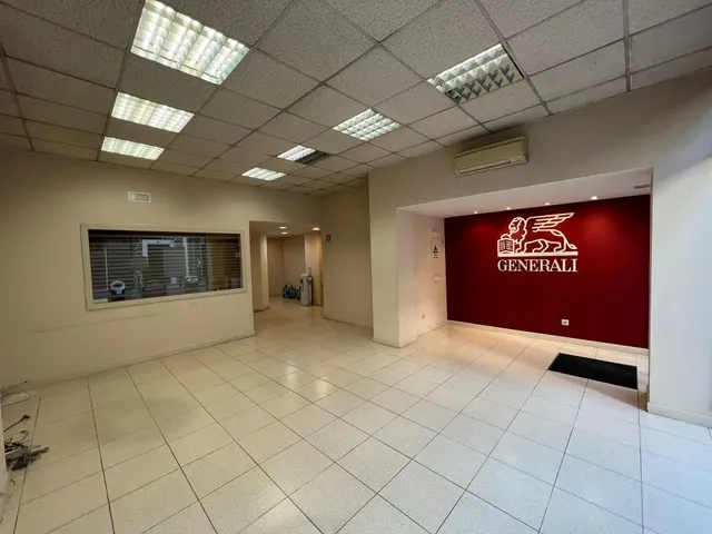 ALQUILER: Local comercial Centro Ponferrada — 3