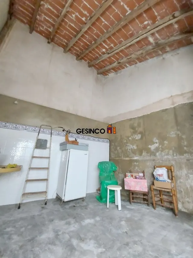 CASA DE PUEBLO CON PATIOS, TERRAZA Y CON UN ENCANTO ESPECIAL — 16