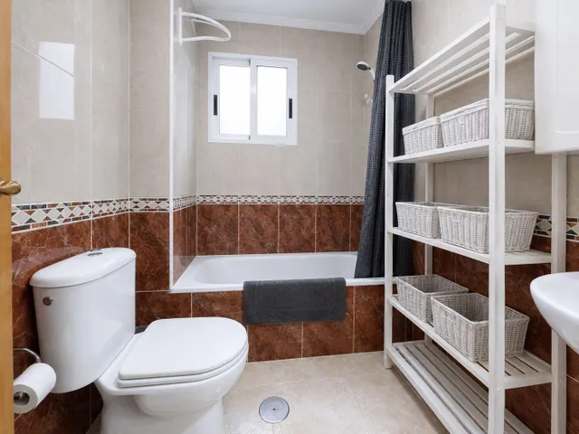 Fantástico apartamento con piscina comunitaria, idóneo como vacacional — 11