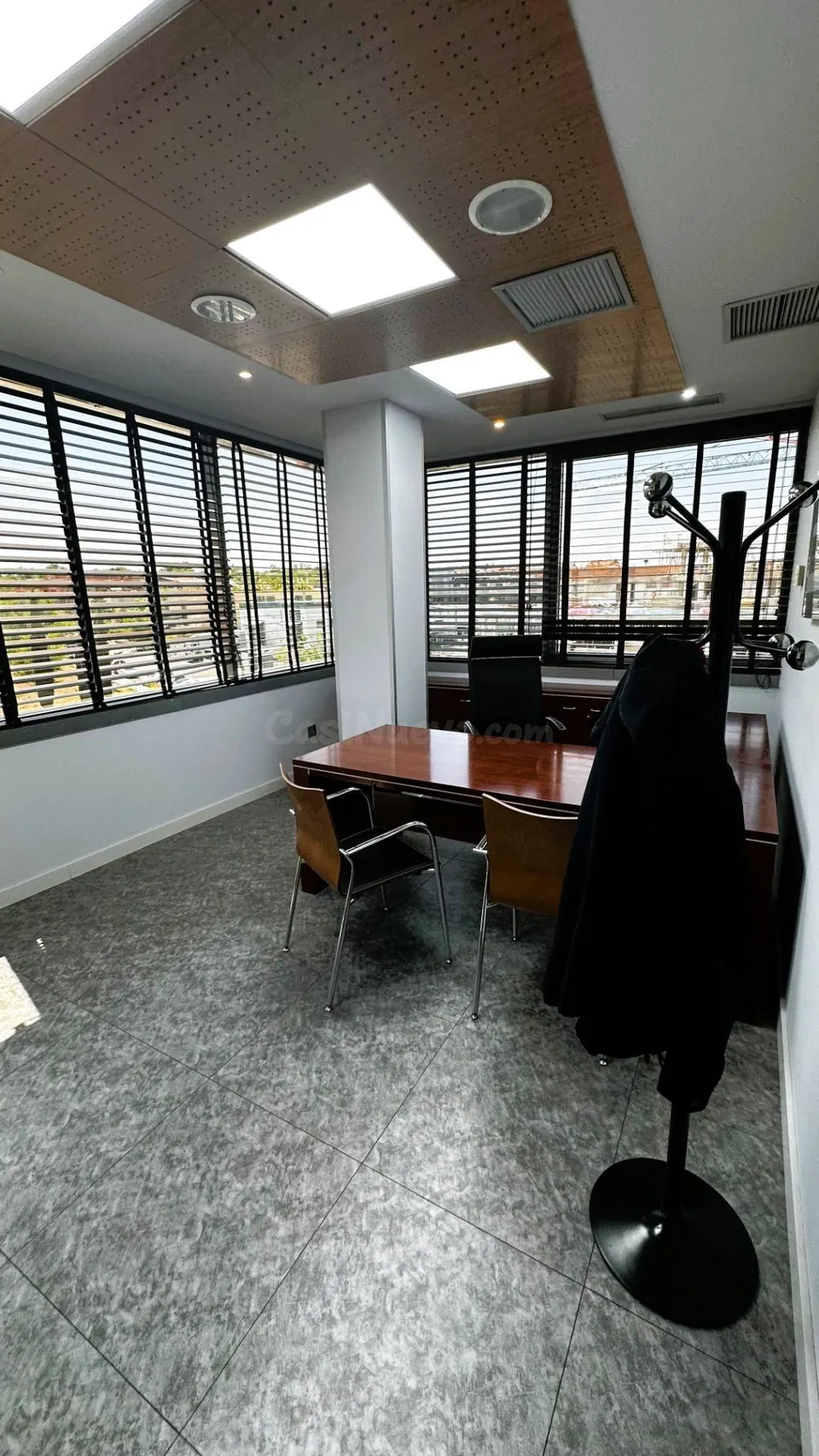 Oficina 241m² en venta - Parque de la Marina