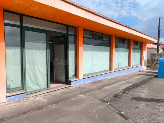 Alquiler y venta de local comercial en Capelán, Coristanco - foto 5