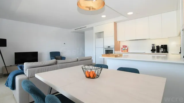 MODERNO APARTAMENTO CON GRAN TERRAZA Y VISTAS DESPEJADAS EN  - foto 3