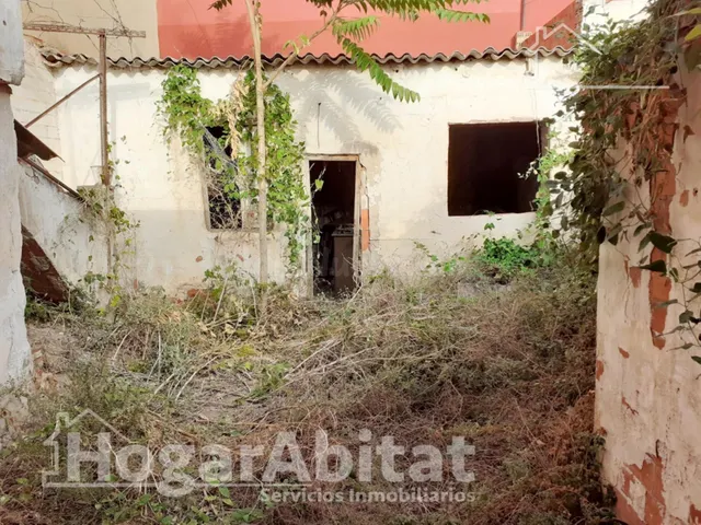 AMPLIA CASA CON DOS TERRAZAS PARA HACER TU HOGAR DE SUEÑOS - foto 5